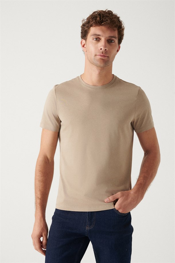 Bisiklet Yaka Düz T-Shirt