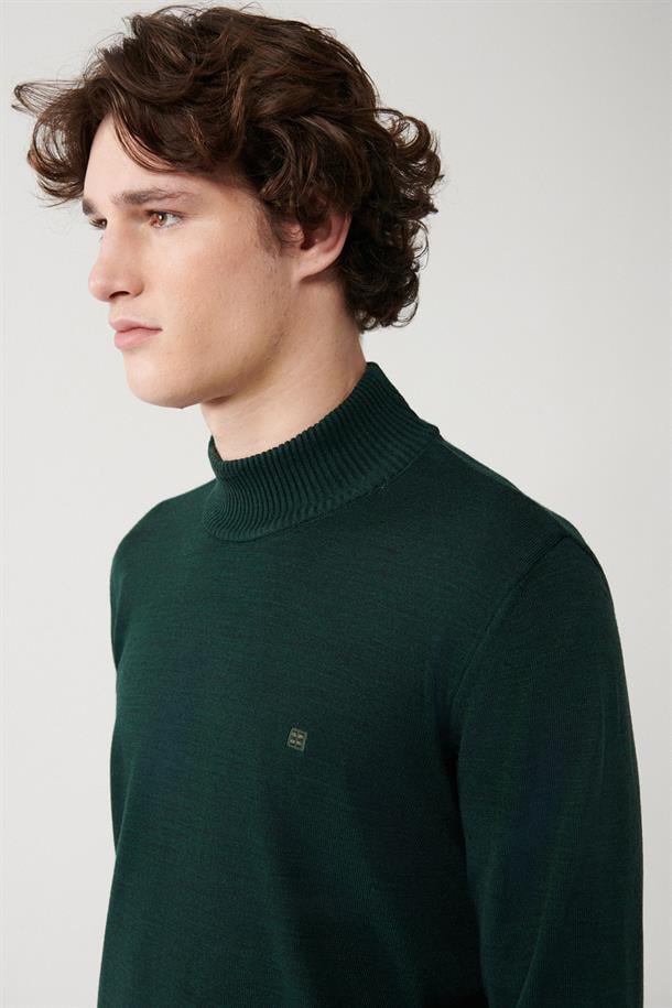 Yeşil Basic KazakYarım Balıkçı Yaka Tüylenmeyen Regular Fit Standart Kesim Unisex Triko Kazak