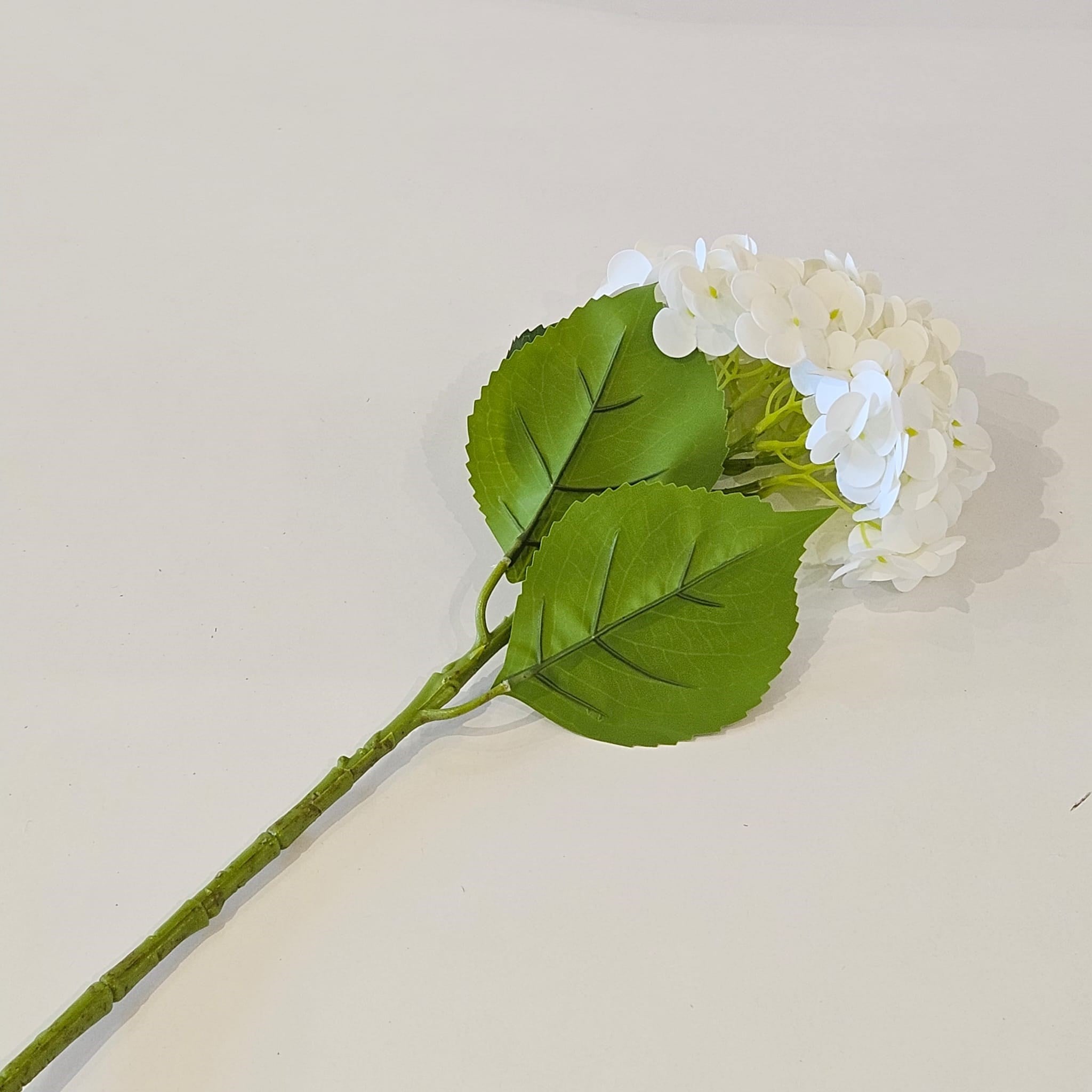 ISLAK DOKU ORTANCA BEYAZ 55 CM 