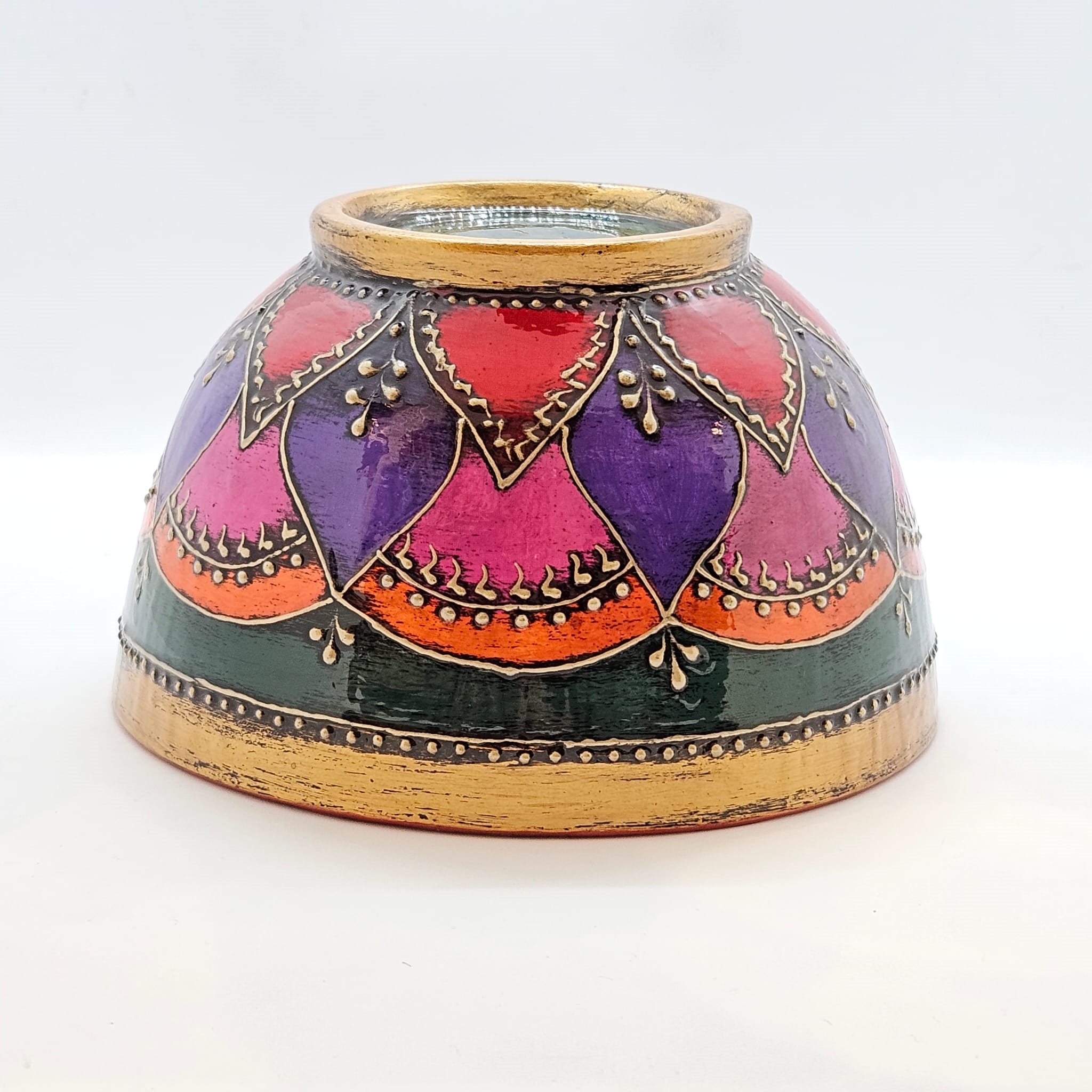 TAS BY AYŞE GÜLEZ