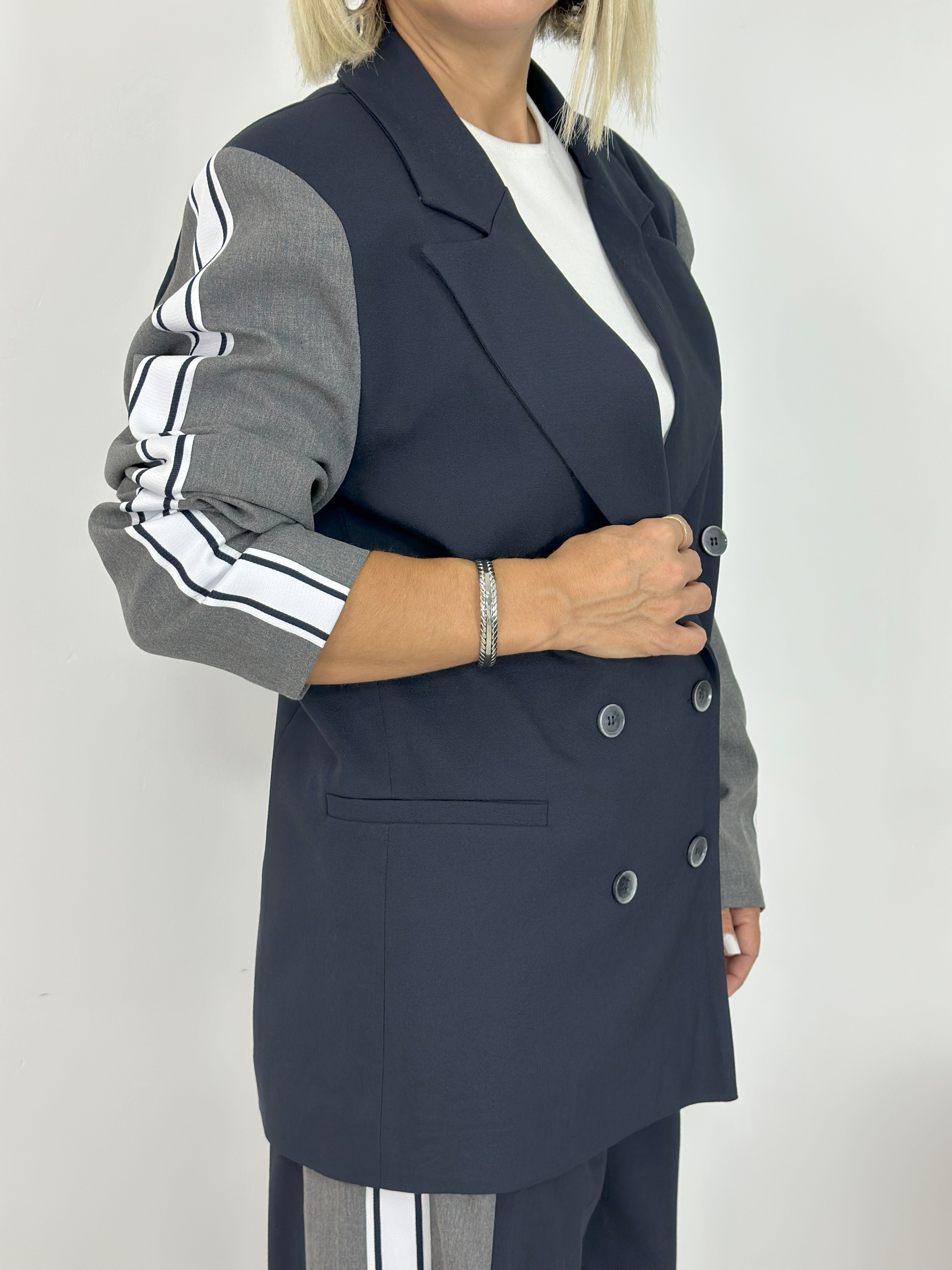0807 KOL GARNİ, ŞERİR DETAY BLAZER CEKET