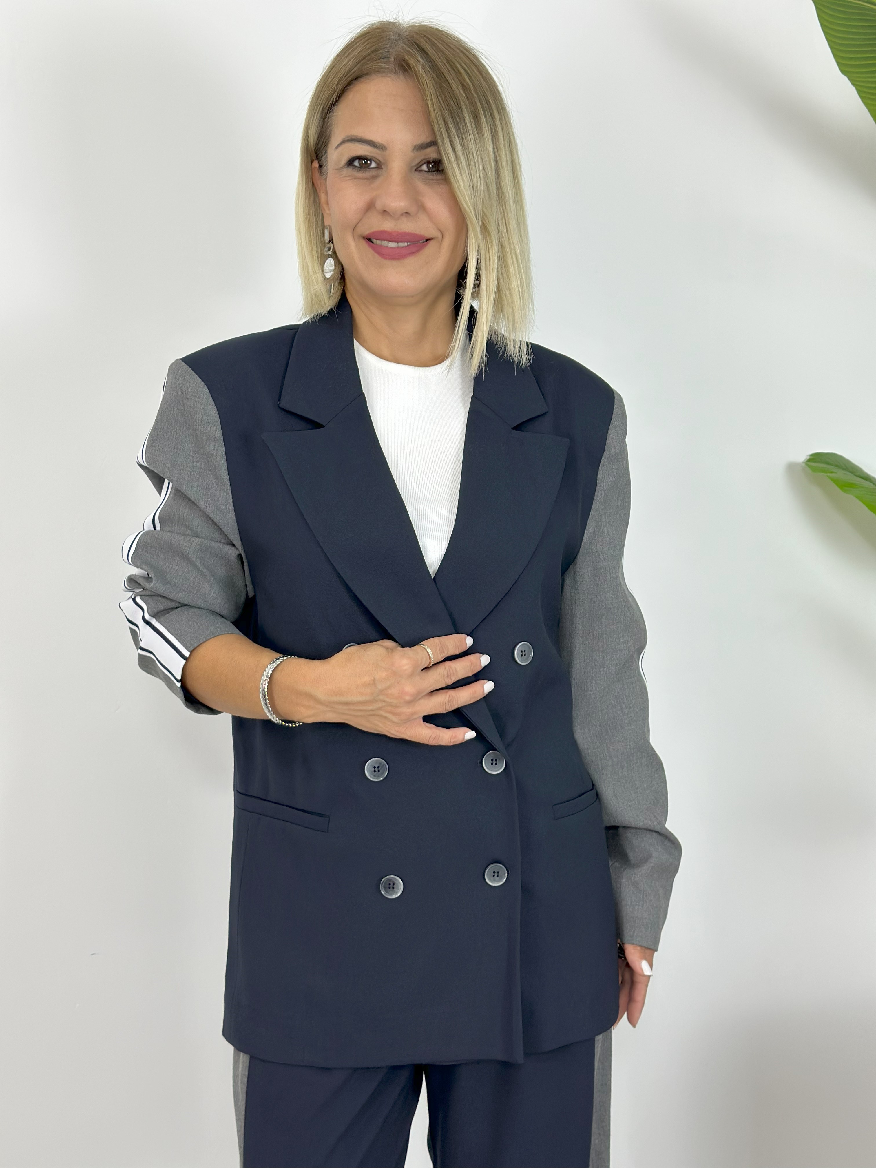 0807 KOL GARNİ, ŞERİR DETAY BLAZER CEKET