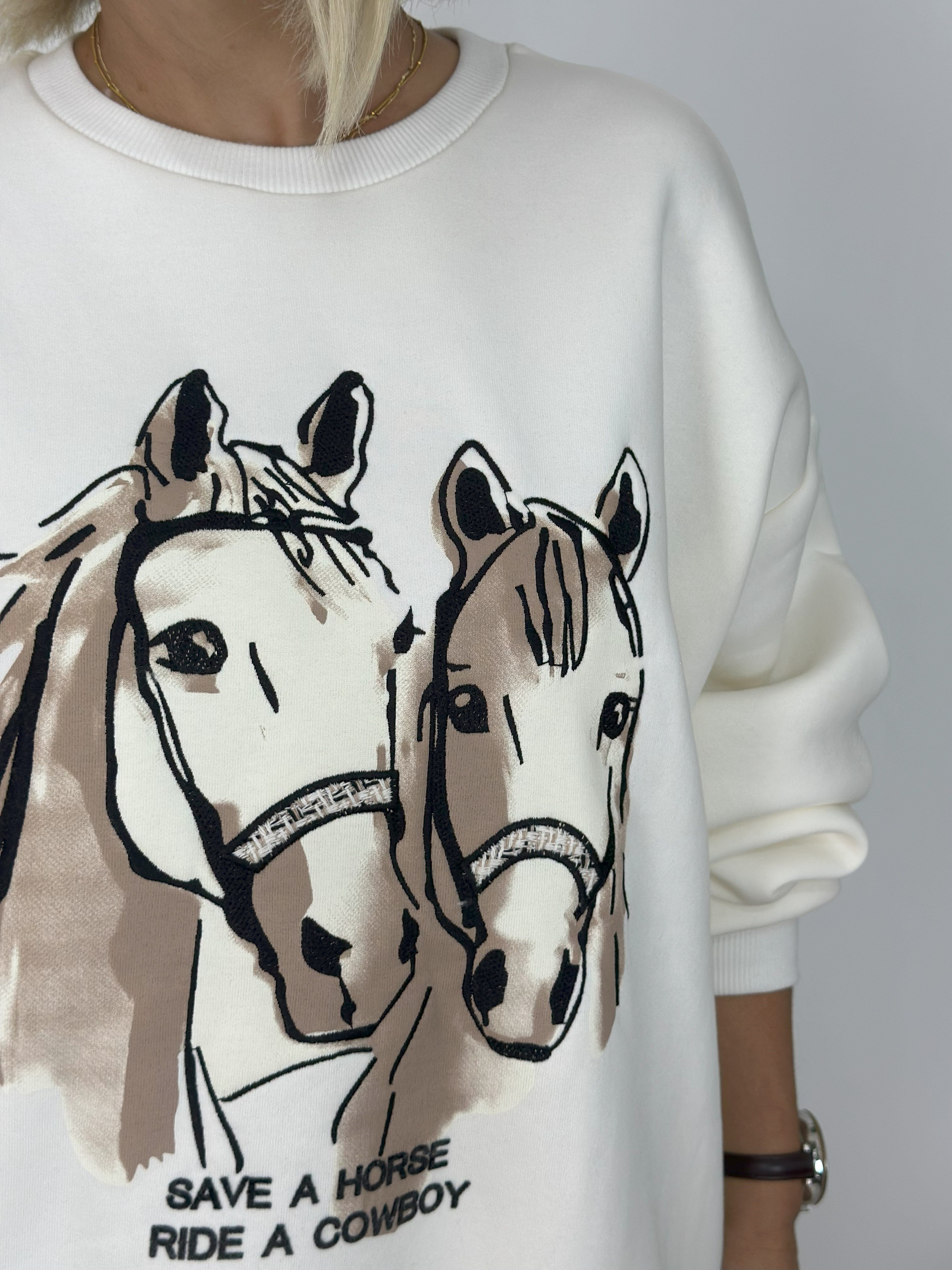 0854 TAY NAKIŞLI SWEAT