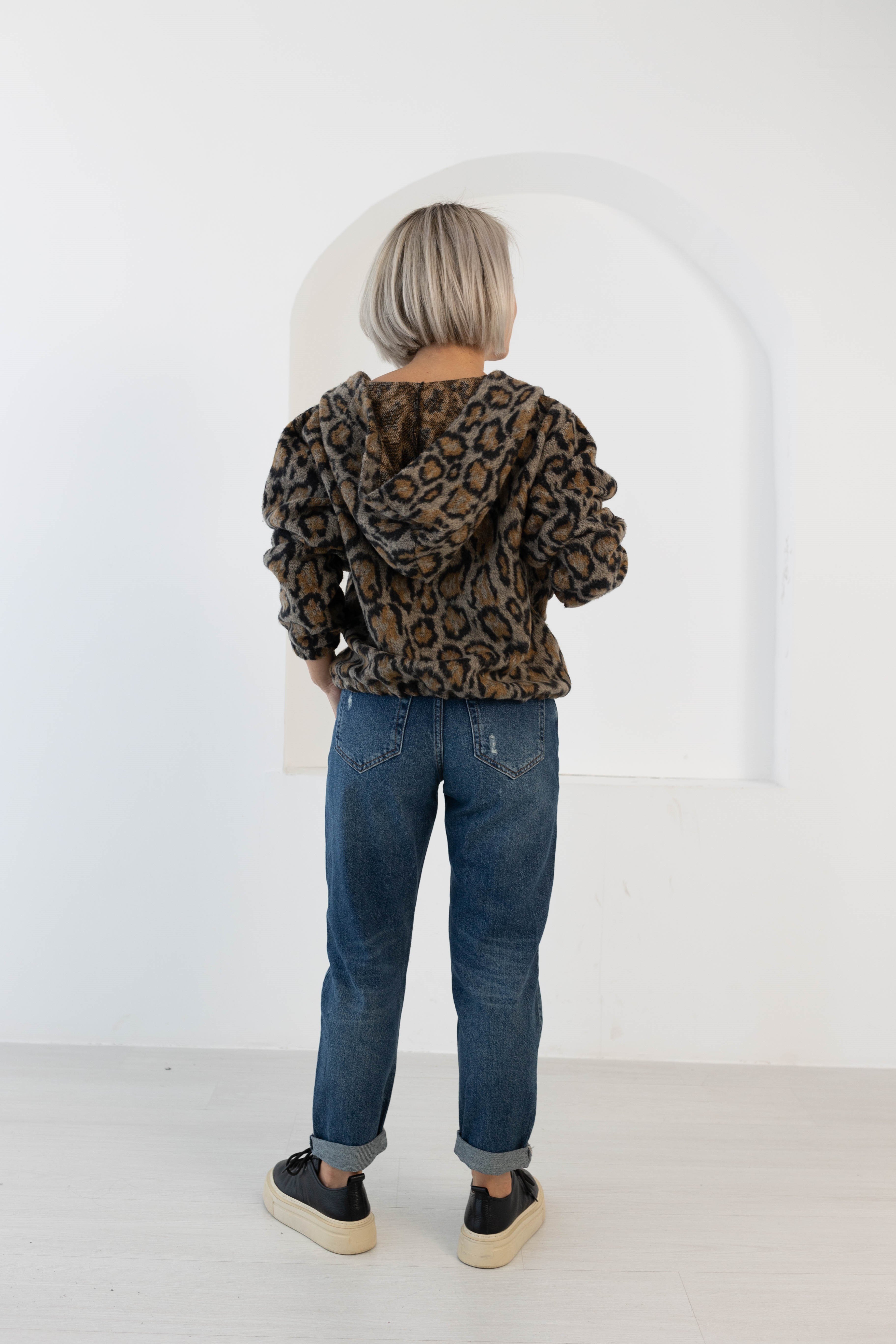 1005 ANGORA LEOPAR DESEN KAPŞONLU HIRKA