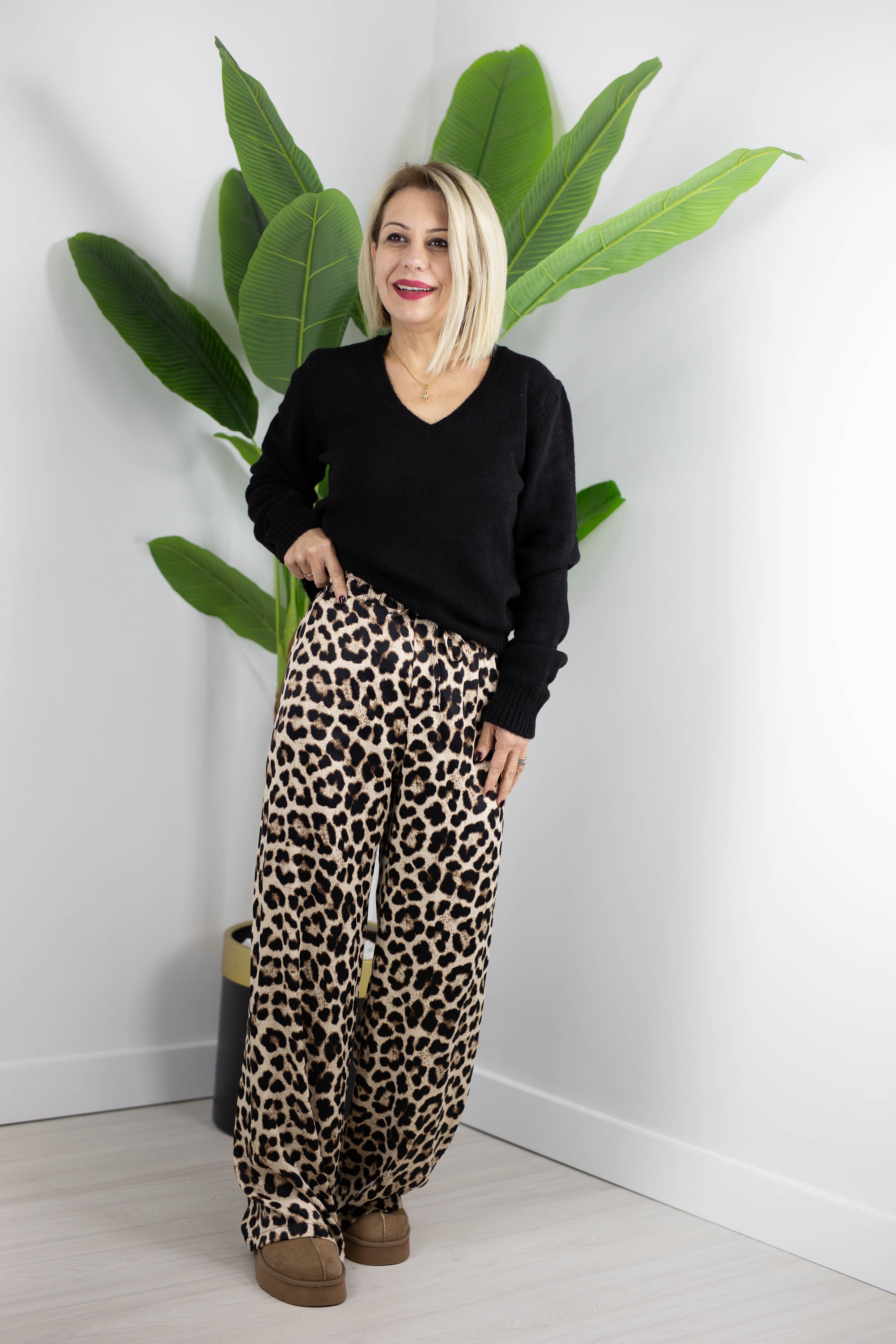 1014 V YAKA, YUMOŞ, TRİKO KAZAK