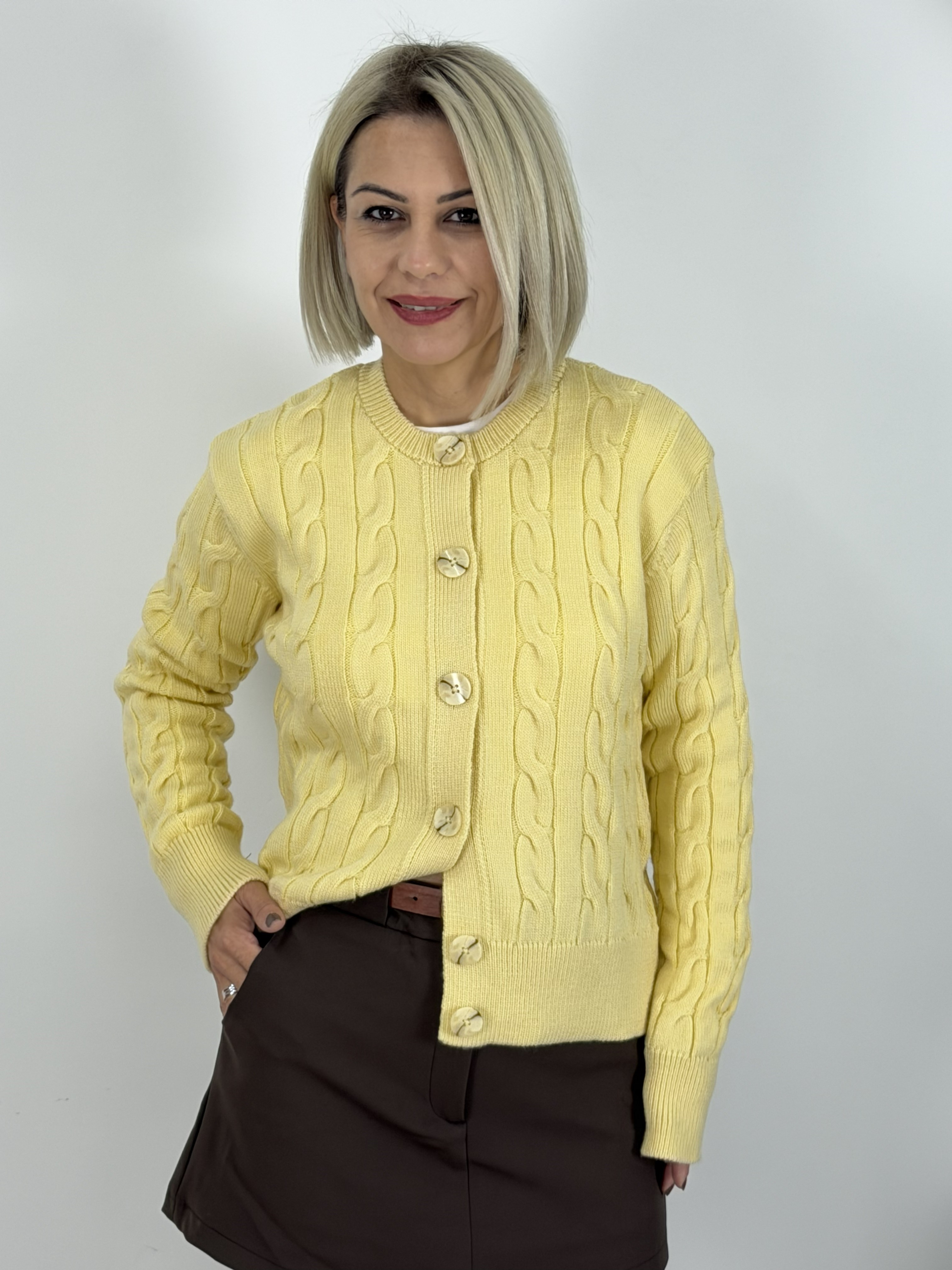 1030 SAÇ ÖRGÜ DÜĞMELİ HIRKA