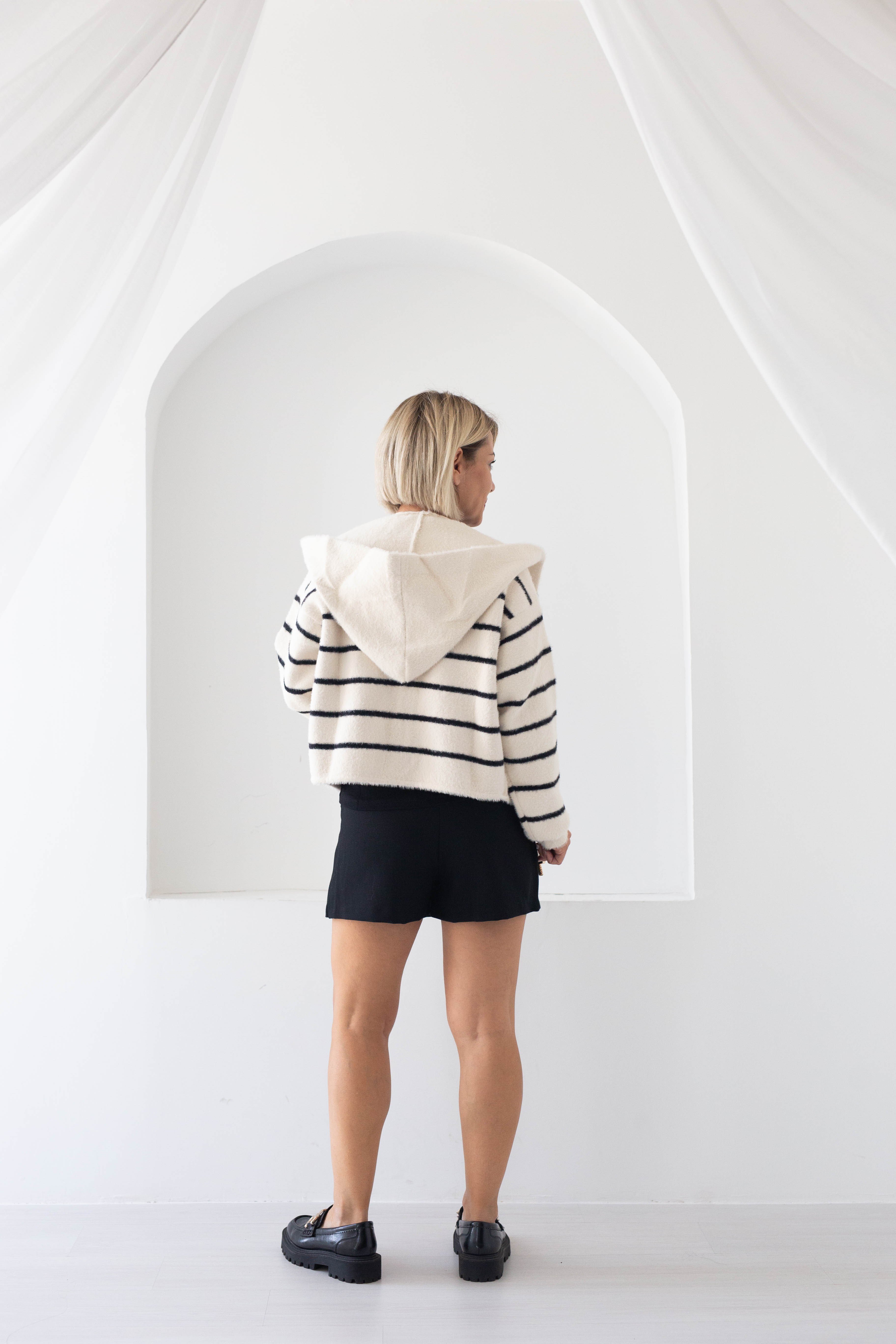 3761 ANGORA, KAPŞONLU, İRİ CEPLİ, ÇİZGİLİ, BOMBER HIRKA