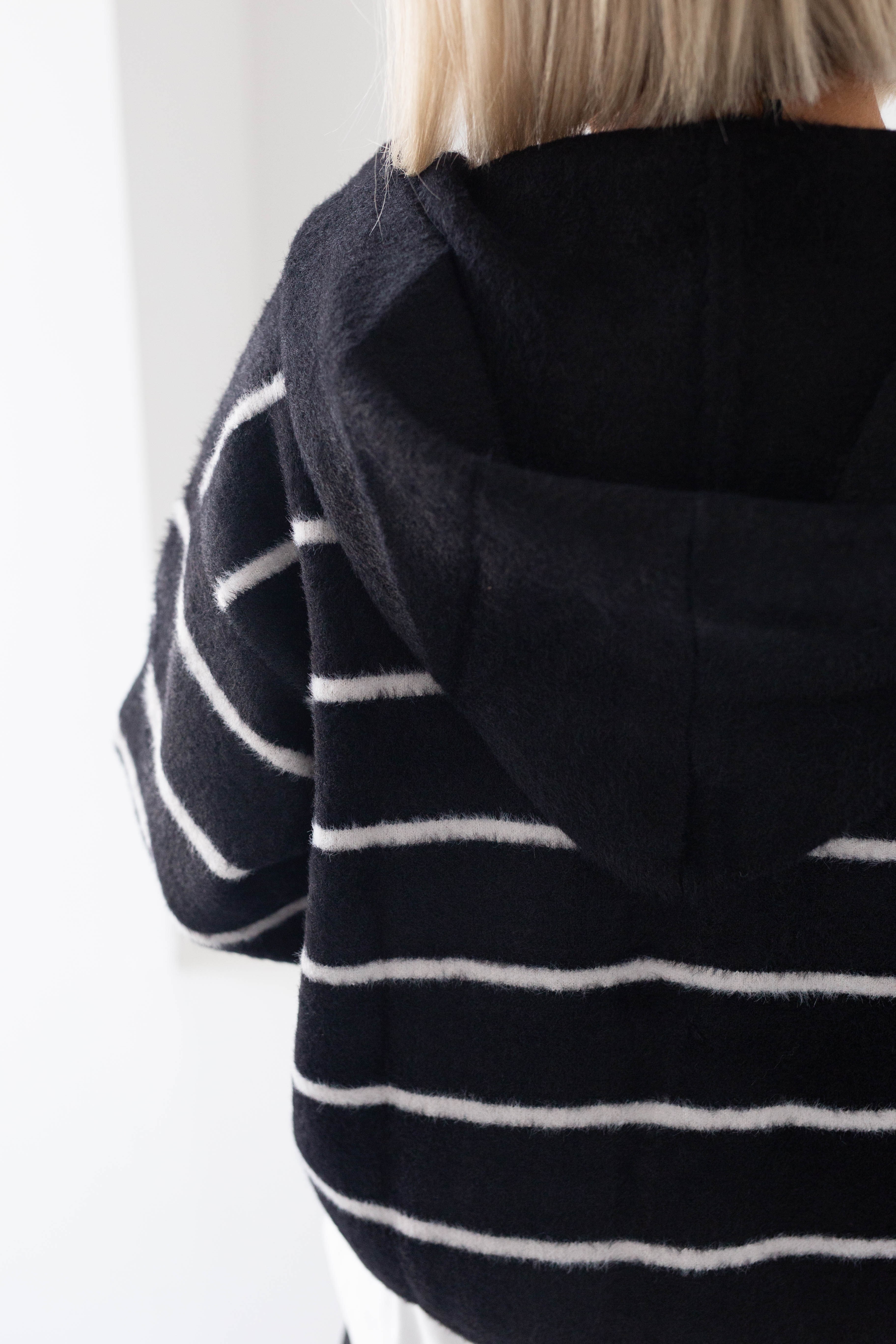 3761 ANGORA, KAPŞONLU, İRİ CEPLİ, ÇİZGİLİ, BOMBER HIRKA