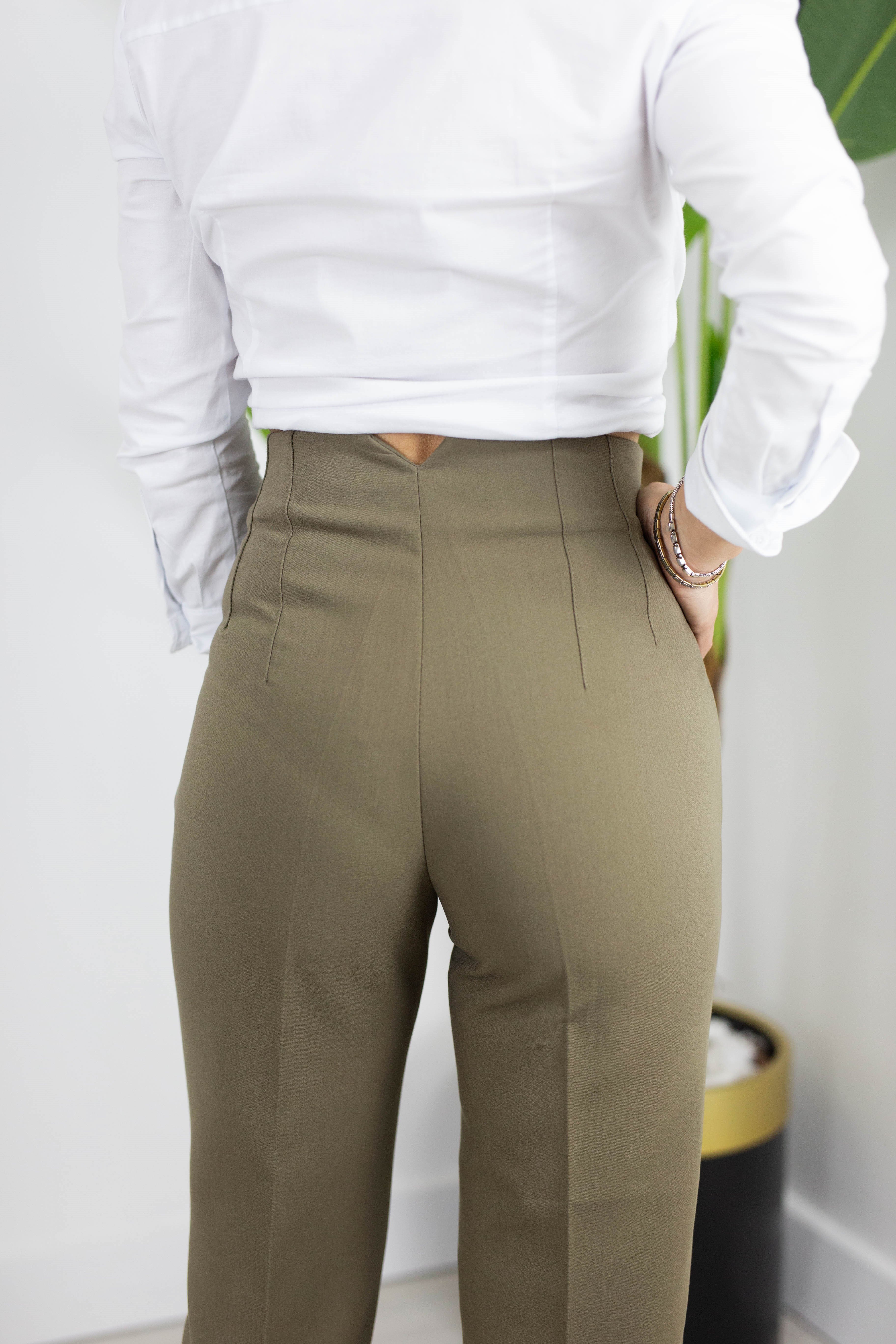 5113 HAVUÇ KESİM FLATOLU BASİC PANTOLON