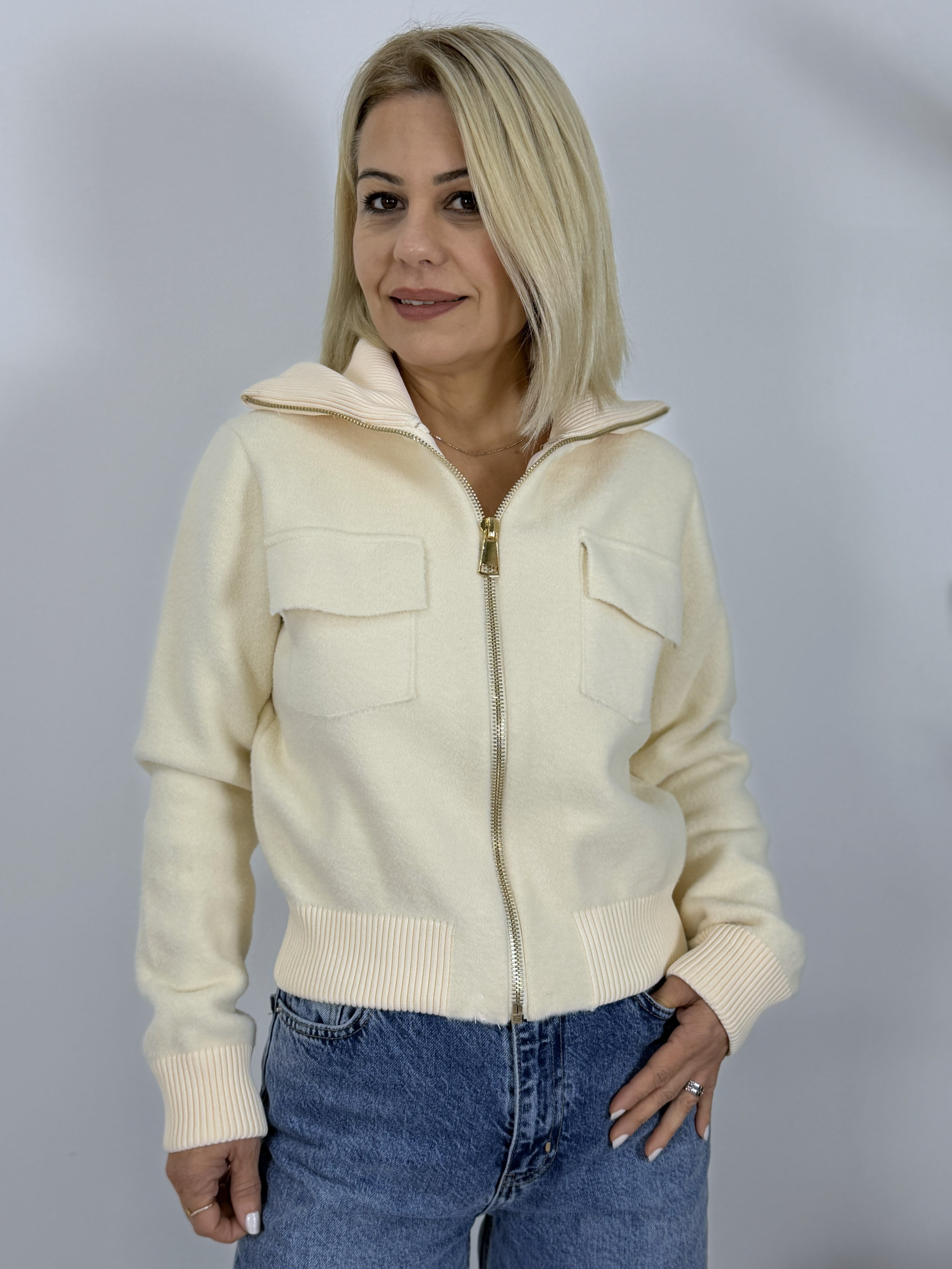 5421 DİK YAKA, FERMUARLI, CEP KAPAKLI, ANGORA HIRKA