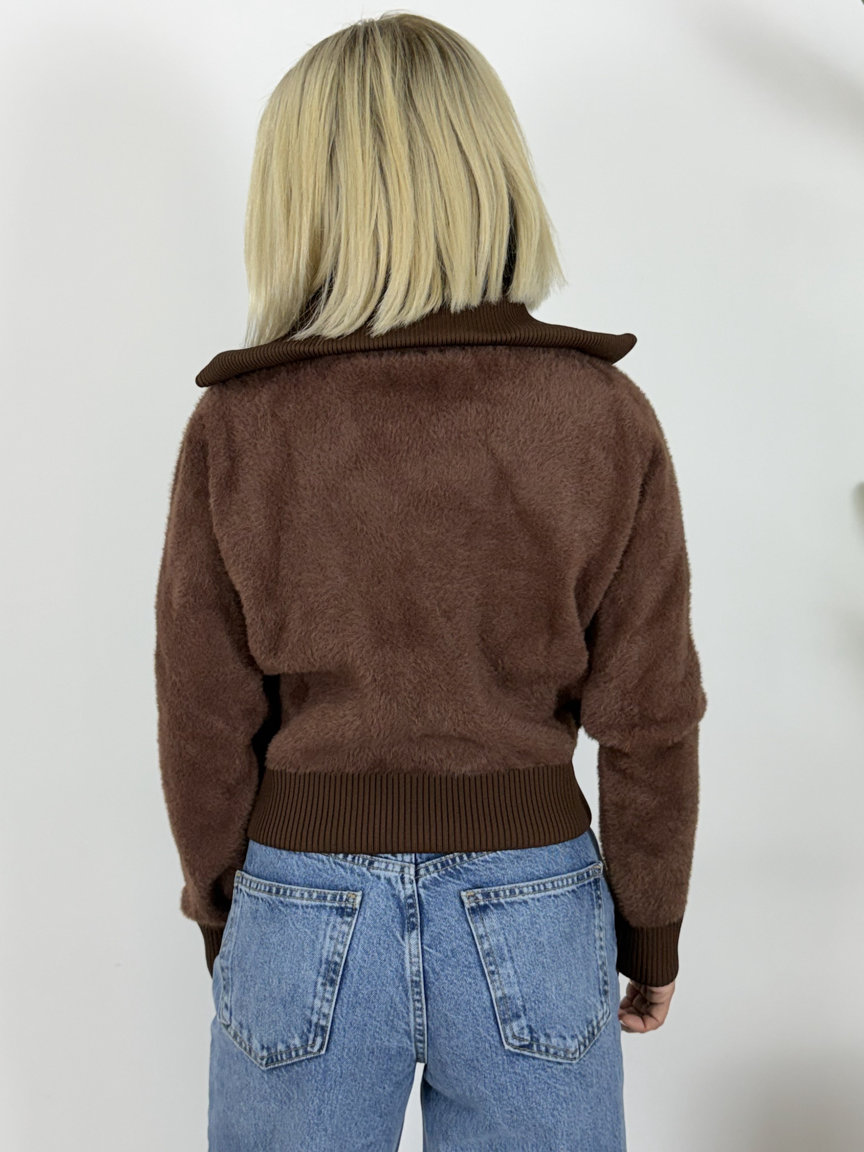 5421 DİK YAKA, FERMUARLI, CEP KAPAKLI, ANGORA HIRKA