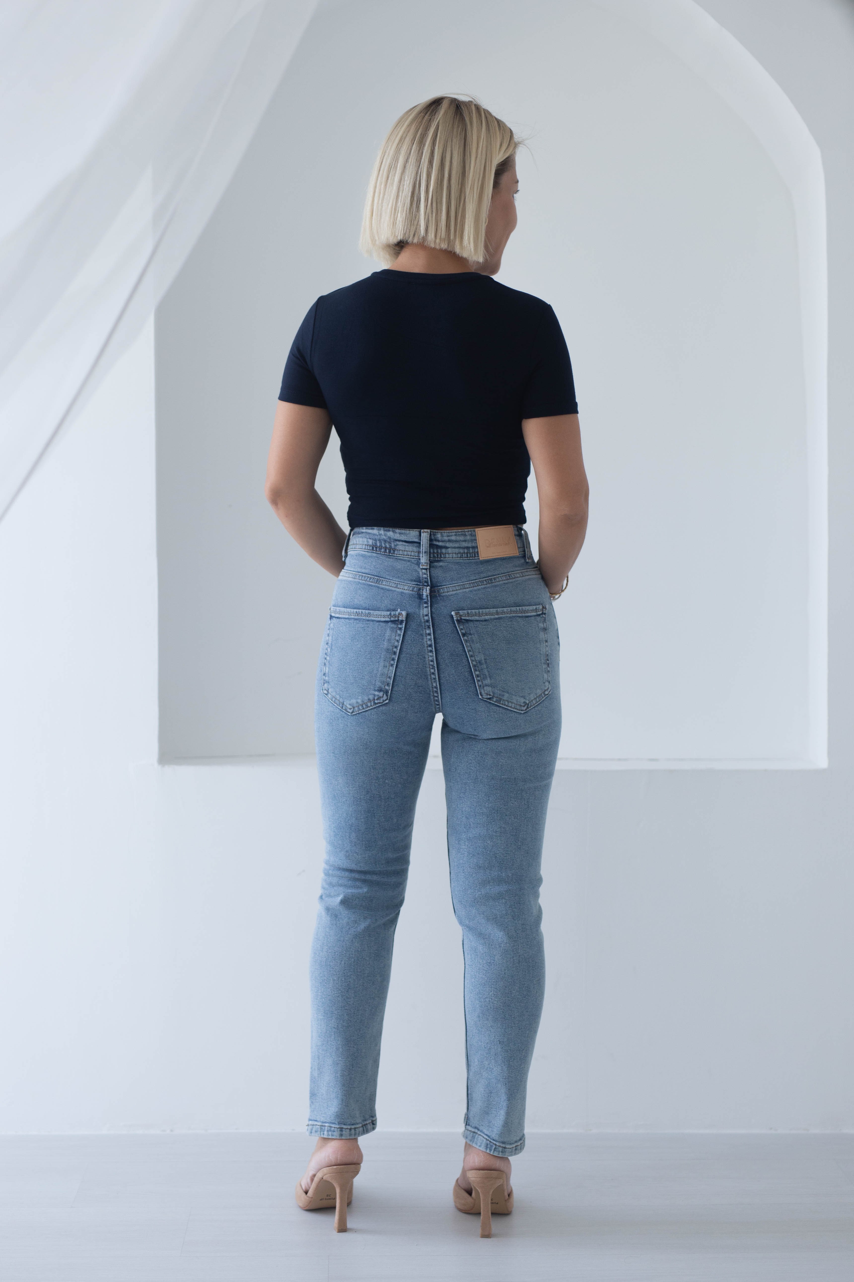 7419 ELİS PAÇA DETAY YIPRATMA MOM JEAN