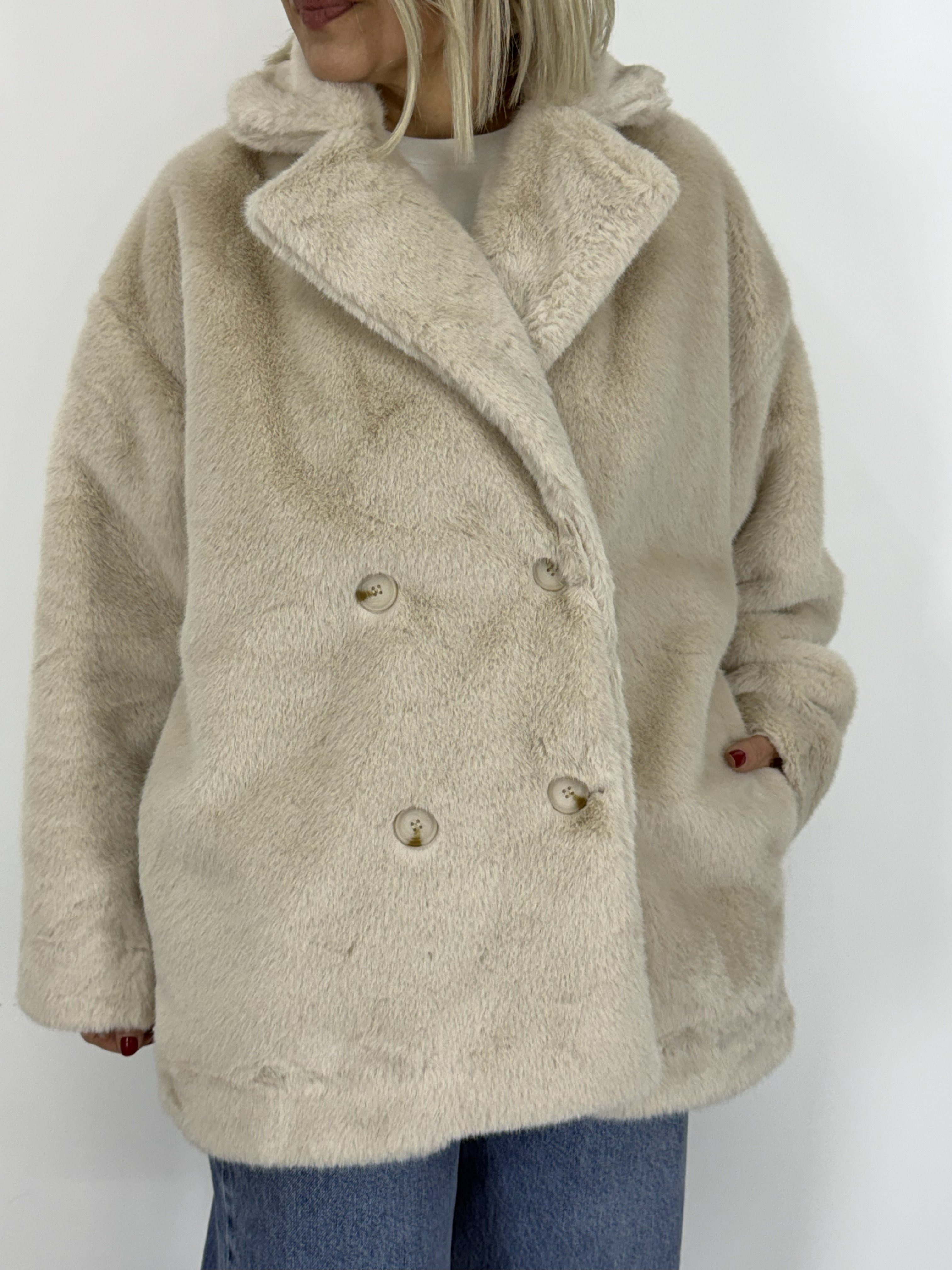 9621 KRUVAZE YAKA, 4 DÜĞME, PELUŞ KABAN