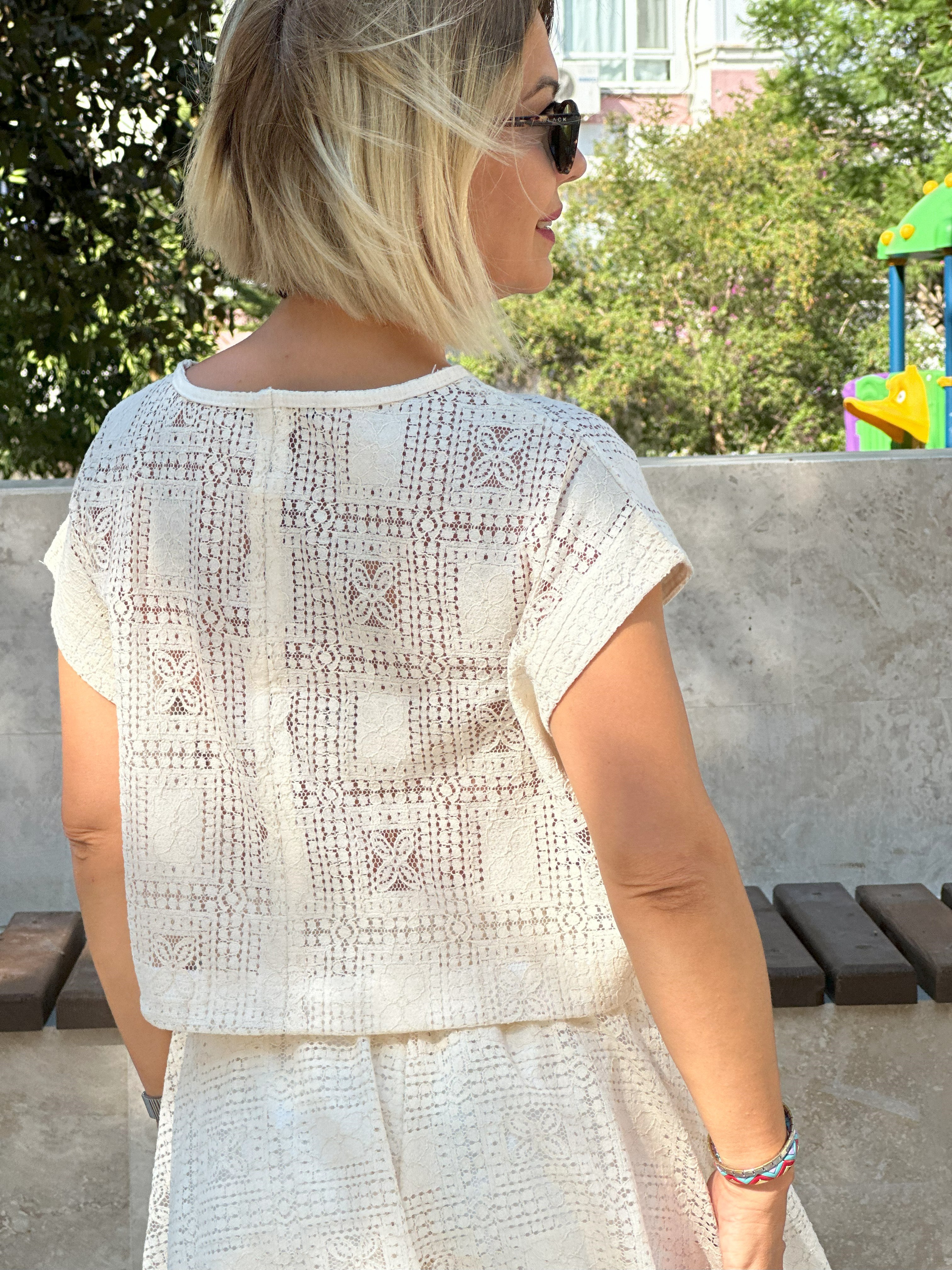 9711 DANTEL, BİSİKLET YAKA, CROP BLUZ