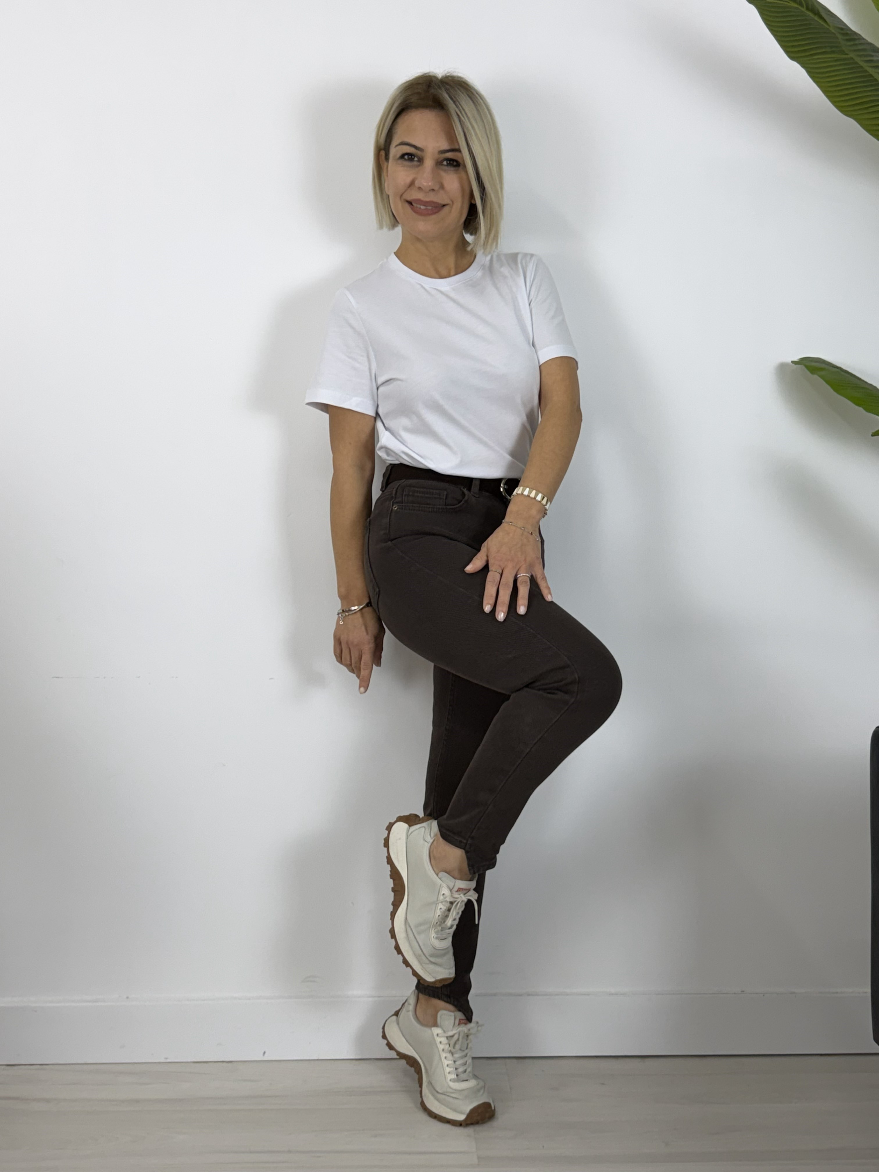 D923 PAÇA DETAY, KEMERLİ, MOM JEAN