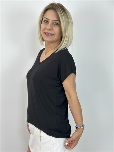 001 V YAKA BASİC TSHİRT