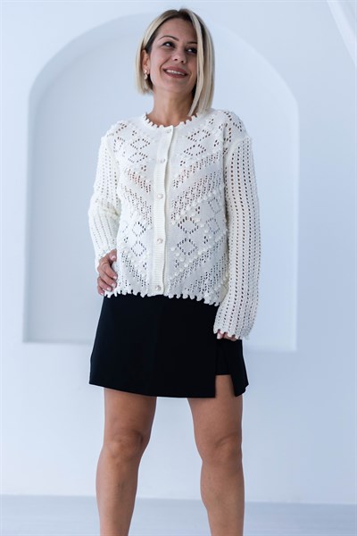 0018 PONPON DETAY İNCİ DÜĞME HIRKA