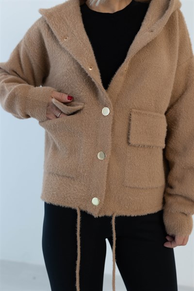 002 ANGORA, KAPŞONLU, BEL BOY HIRKA