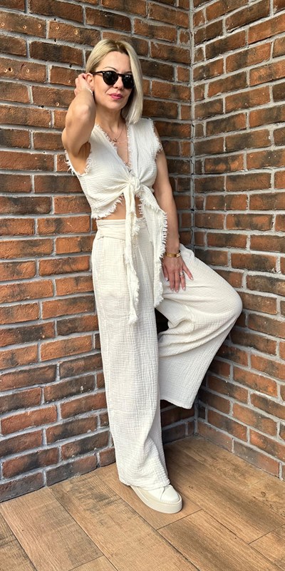006 FOÇA KOLSUZ BAĞLAMALI MÜSLİN CROP BLUZ