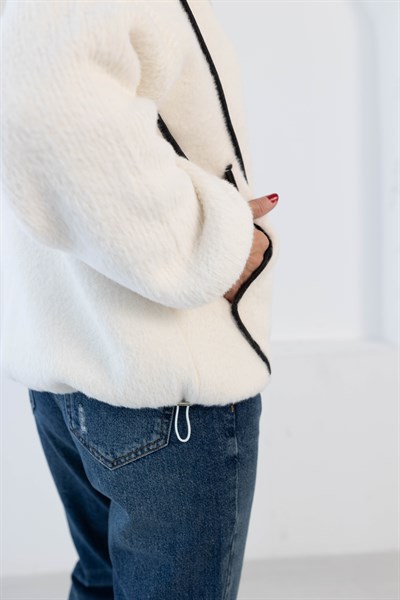 0206 ANGORA, FERMUARLI, DİK YAKA, BİYELİ HIRKA