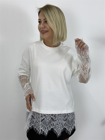 1031 Kol ve Etel Ucu Dantel Detay Tshirt