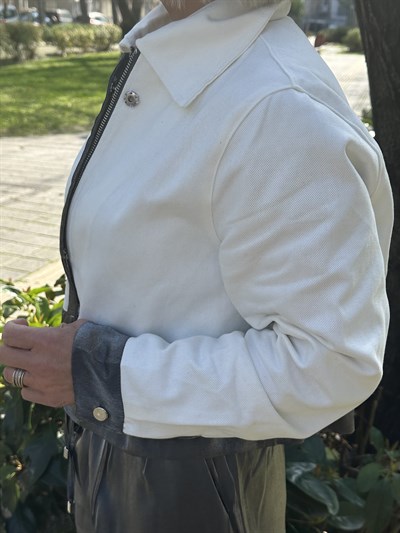 129 BEL SATEN GEÇİŞLİ GABARDİN CROP CEKET