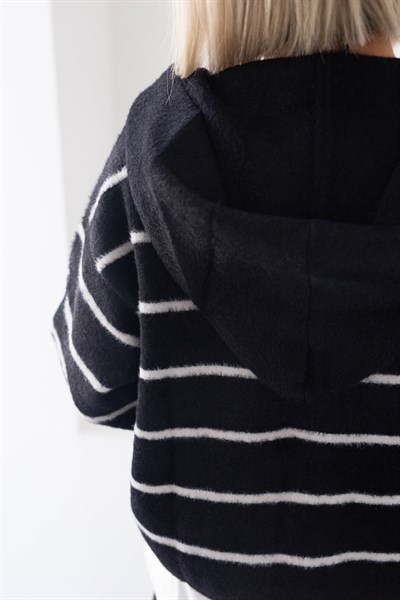 3761 ANGORA, KAPŞONLU, İRİ CEPLİ, ÇİZGİLİ, BOMBER HIRKA