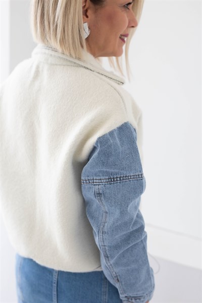 4943 KOLLARI JEAN GARNİ DÜĞME DETAY ANGORA HIRKA