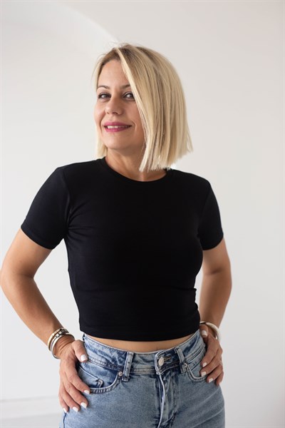 6137 BİSİKLET YAKA MODAL KISA KOL CROP