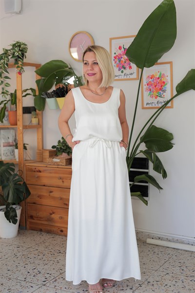 6281 UZUN ETEKLİ KOLSUZ BLUZ SATEN TAKIM