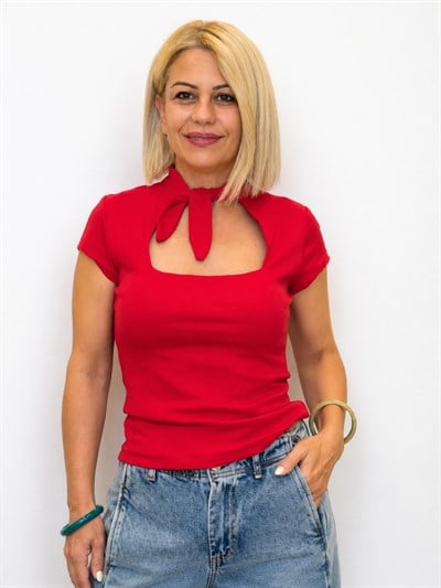 692 Kara Yaka, Mini Kol, Boyun Bağcıklı Bluz