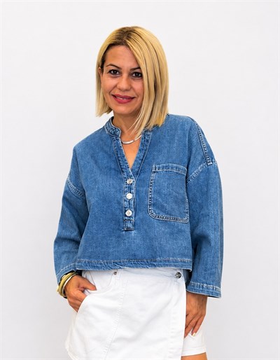701 ZR Hakim Yaka, 3 Düğme, Bel Boy, Denim Bluz