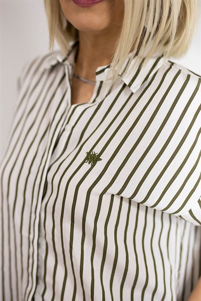 7066 GÖĞÜS NAKIŞLI, ÇİZGİLİ GÖMLEK