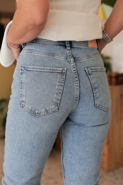 7129 PAÇA DETAY MOM JEAN