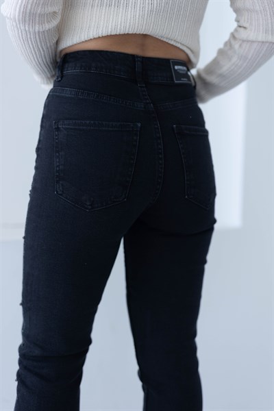 7394 ELİS PAÇA VE CEP TAŞ DETAY JEAN PANTOLON