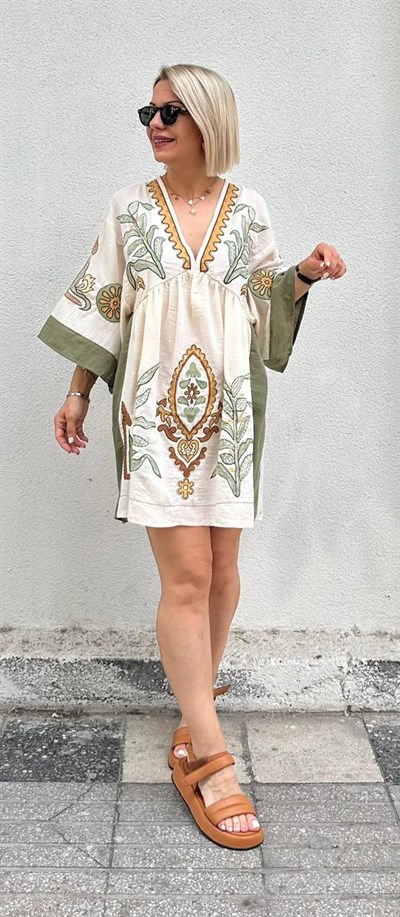 8060 ETNİK DESEN YARASA KOL ELBİSE