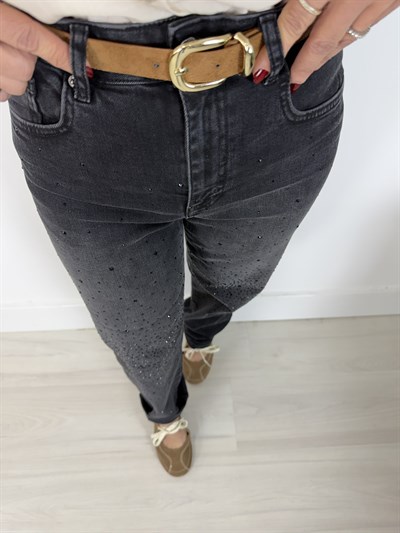 8117 Taşlı, Mom Fit, Parla Jean Pantolon