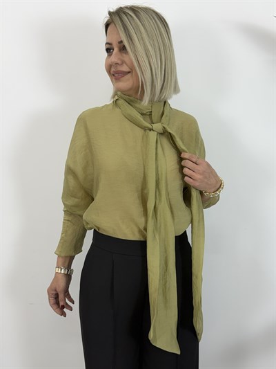 8164 Yan Yırtmaçlı, Dik Yaka, Flar Detay, Keten Bluz