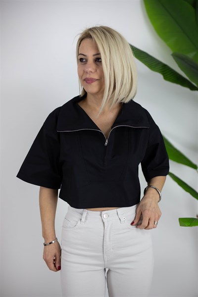 9422 DİK YAKA, FERMUARLI, KISA KOL BLUZ