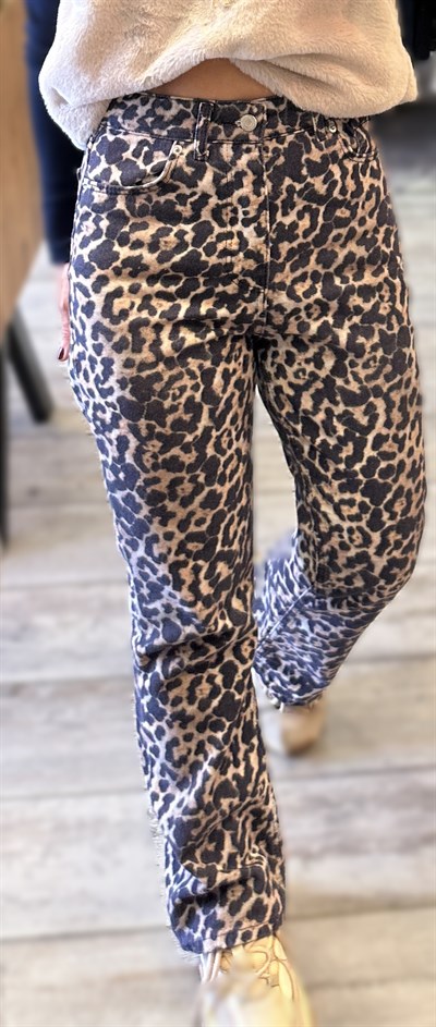 LEOPAR KESİN PAÇA JEAN PANTOLON 520L