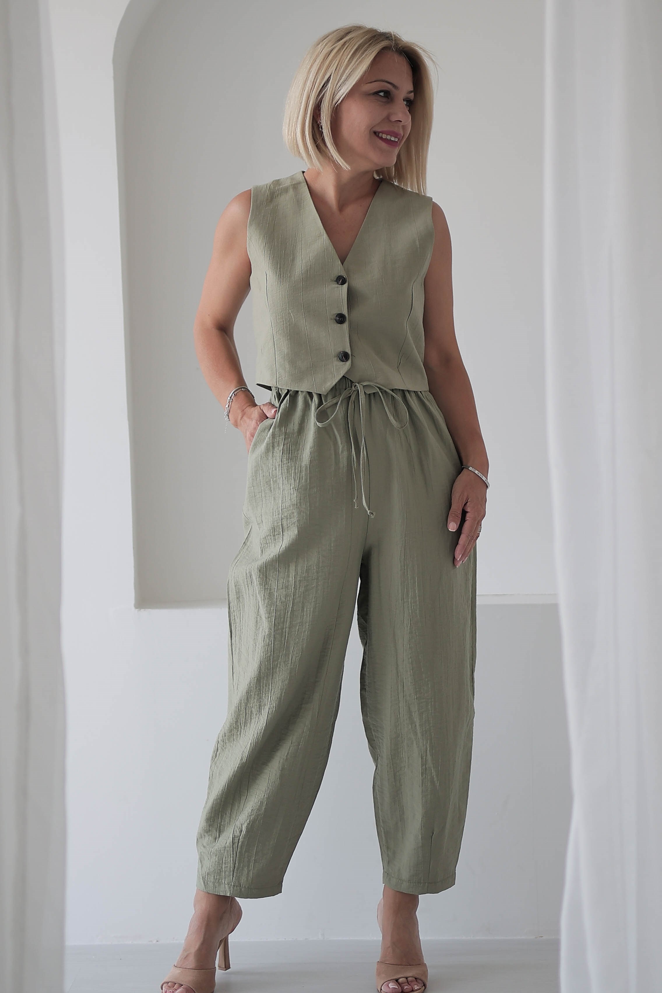1002 YELEKLİ BALON PANTOLON TAKIM