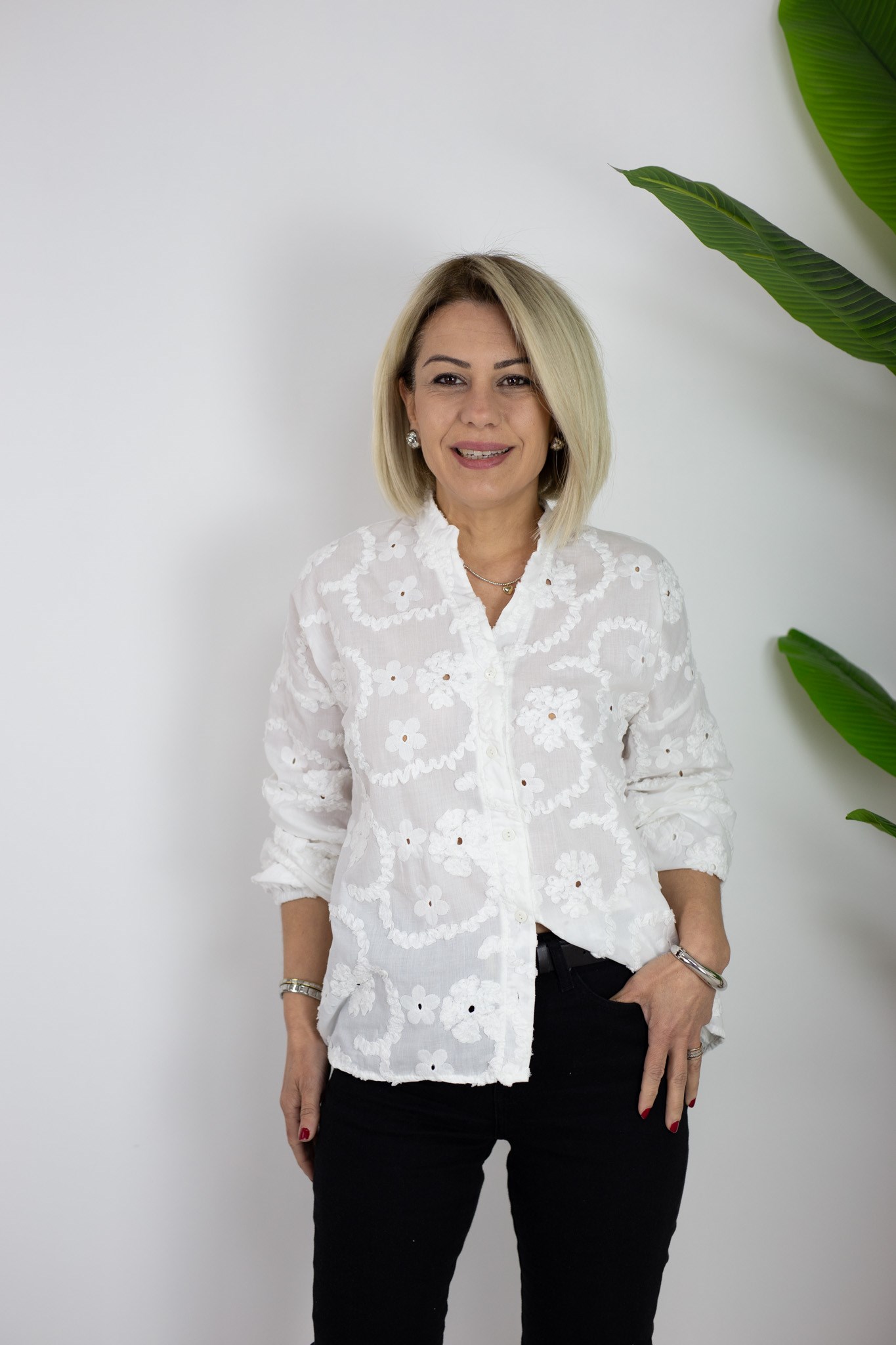 6046 FİSTO VE AJURLU, YUVARLAK YAKA GÖMLEK