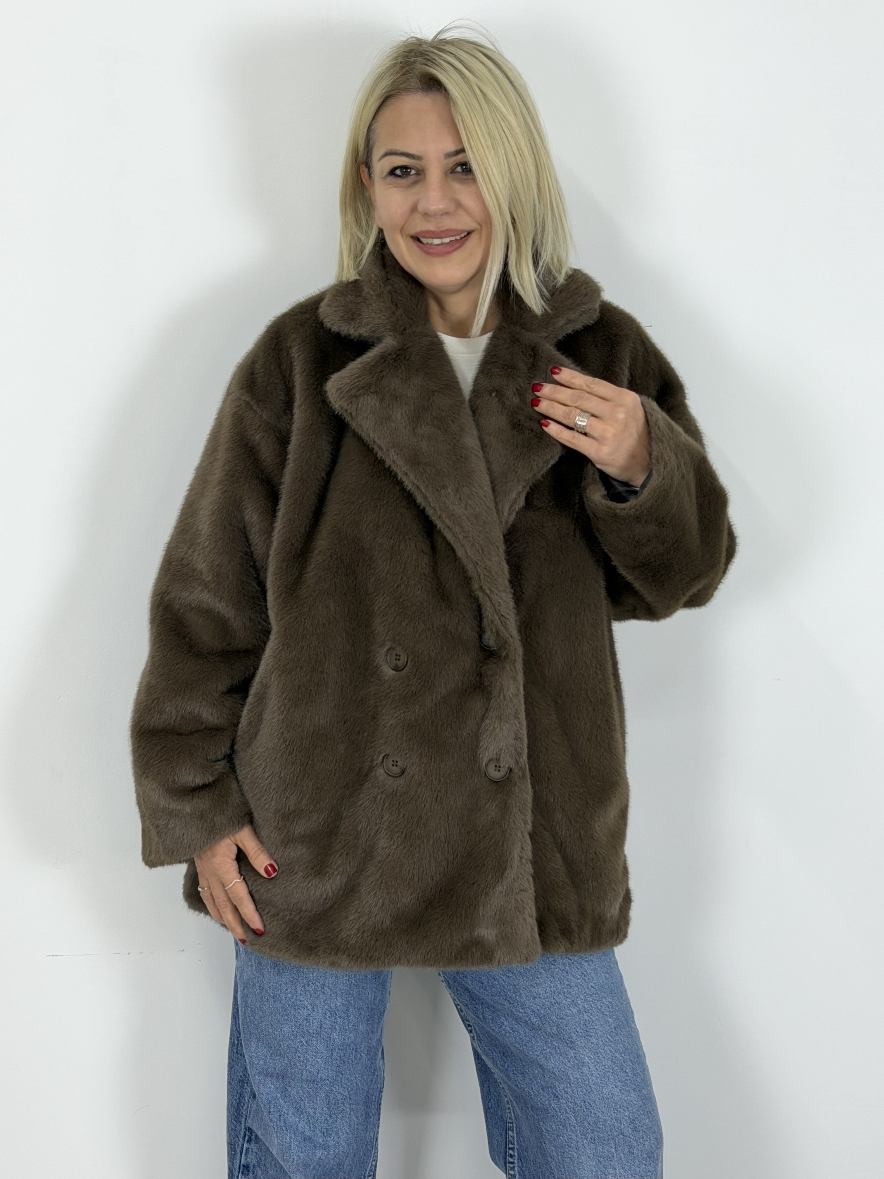 9621 KRUVAZE YAKA, 4 DÜĞME, PELUŞ KABAN