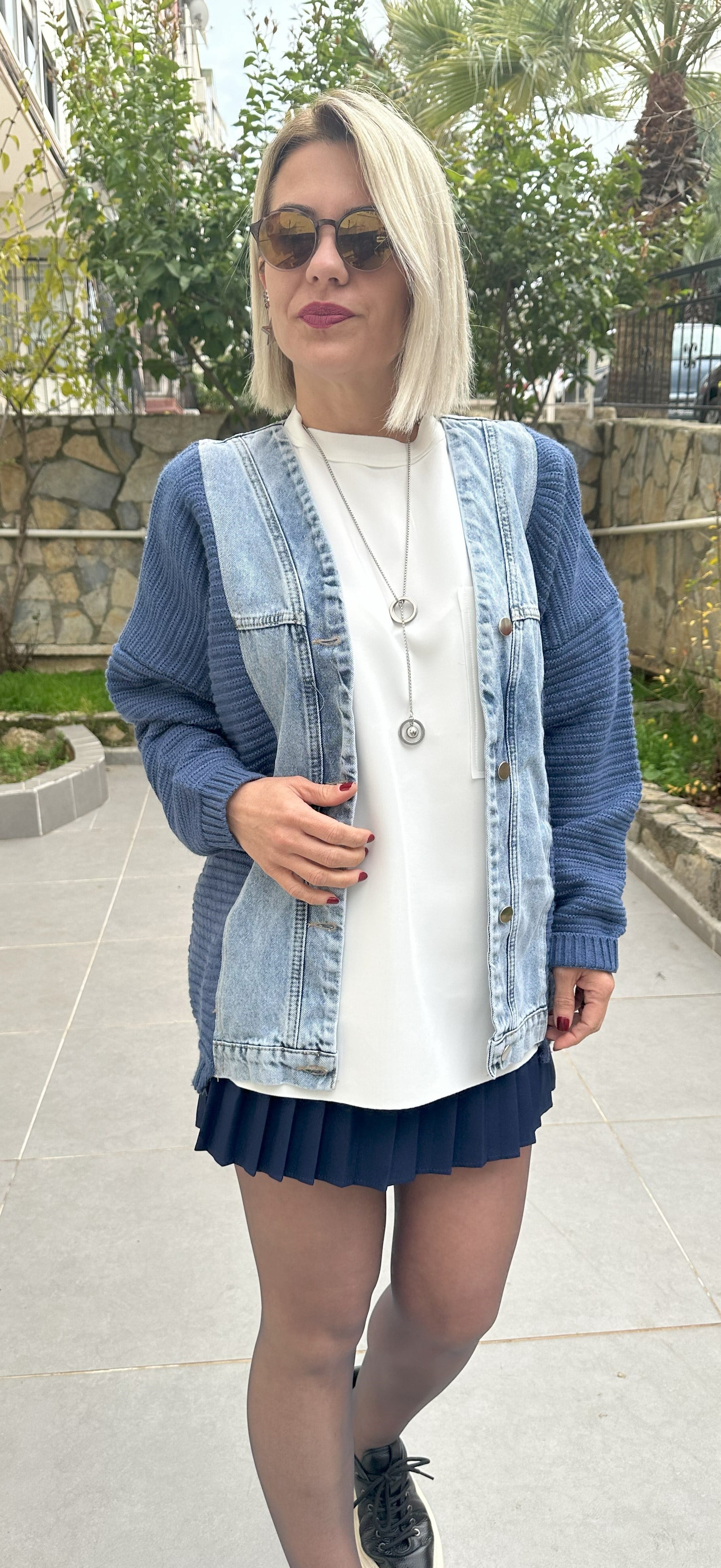 ETEĞİ TRİKO JEAN GARNİLİ HIRKA