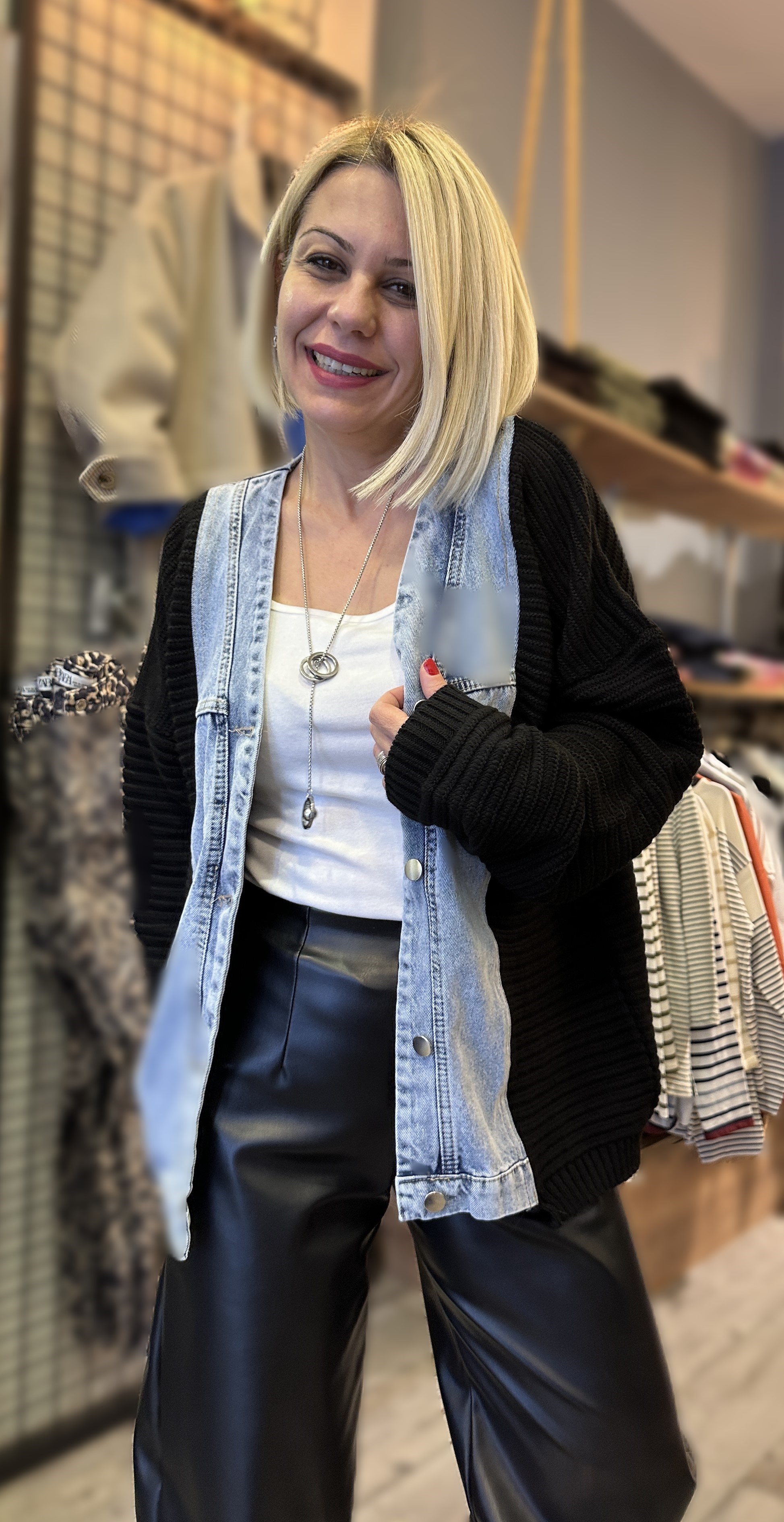 ETEĞİ TRİKO JEAN GARNİLİ HIRKA