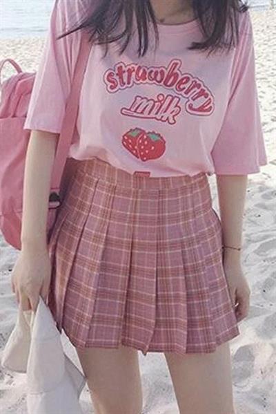 Pembe Unisex Strawberry Milk Yazılı T-Shirt