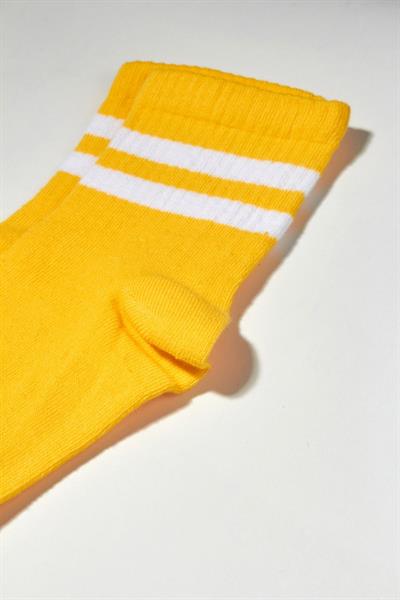 Sarı Çizgili Çorap