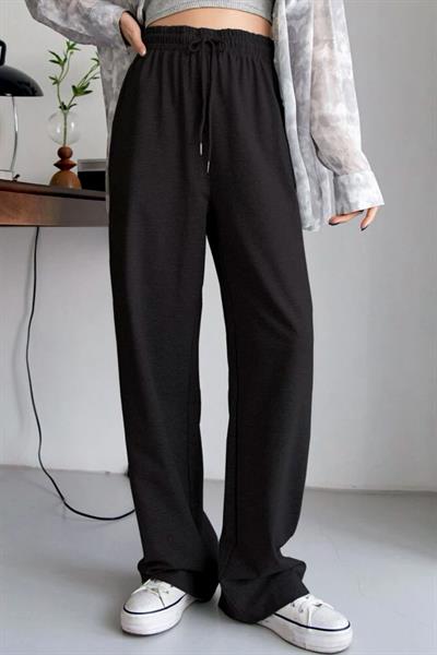 Siyah Bol Paça Eşofman Altı