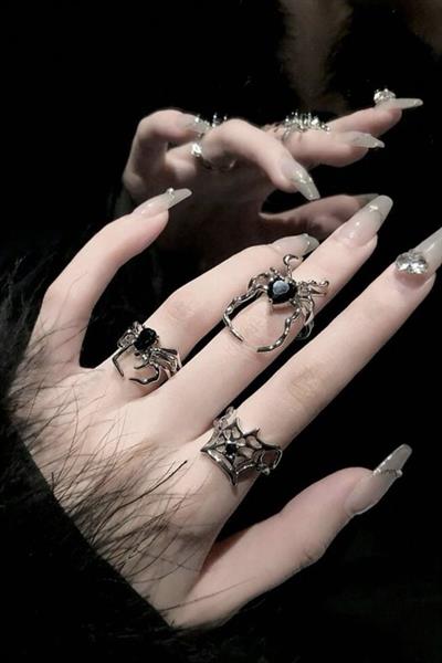 Siyah Taşlı Spider Yüzük Seti