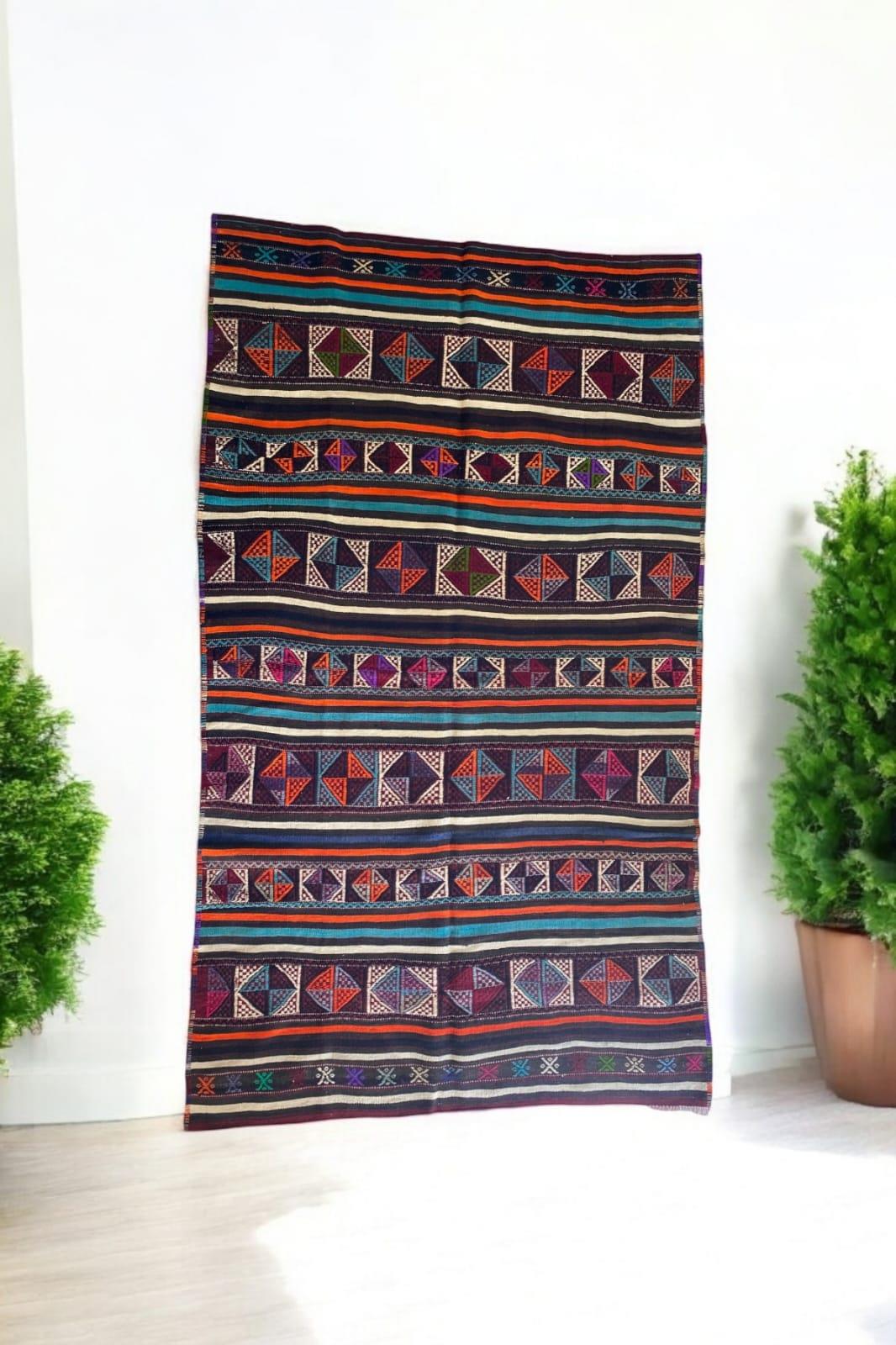 Balıkesir Balya Carpet 236x139 cm Root Paint 80 years Balya Cicimi 